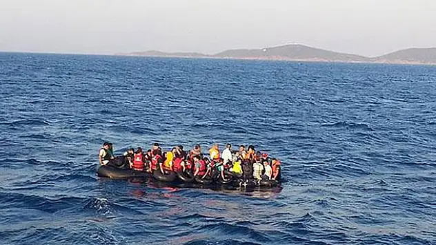 Kaçakları taşıyan bot battı: 2 ölü 7 kayıp