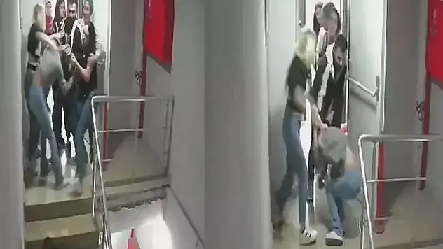 Kadın çalışanlar işyerinde saç saça baş başa kavga etti
