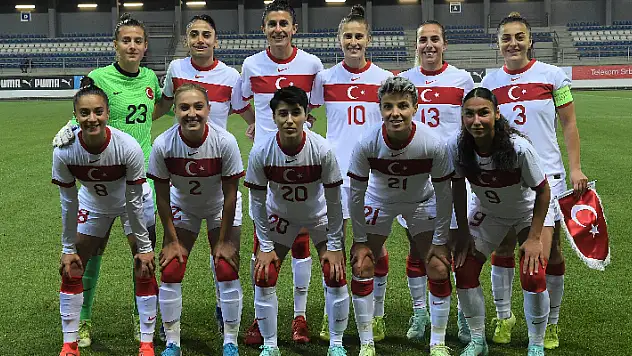 Kadın Milliler kritik virajda 
