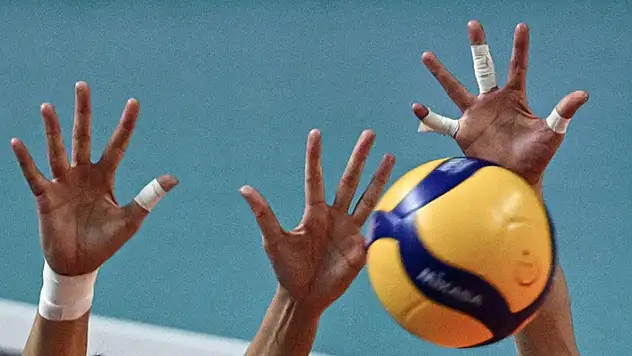 Kadın voleybolda Türk takımları Avrupa'da 6 maça çıkacak
