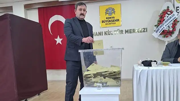 Kadınhanı Esnaf ve Sanatkarlar Odası Başkanı İsa Uçar oldu