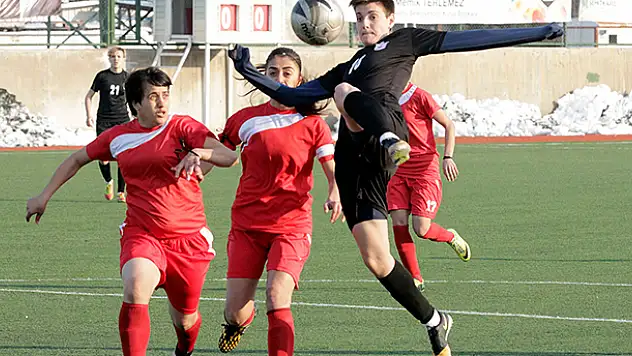 Kadınlar Ligi 17 Nisan'da başlıyor