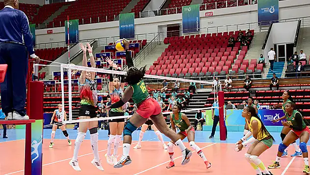 Kadınlar voleybolda Azerbaycan oyunlar üçüncüsü

