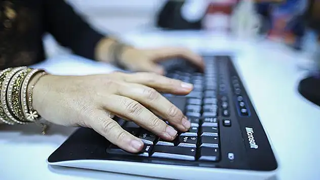 Kadınlarda istihdam oranı artıyor