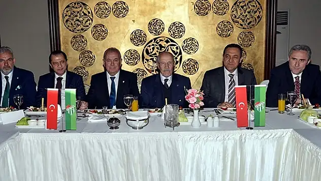 Kadir Şankaya'ya veda yemeği