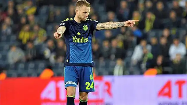 Kadlec, Sparta Prag ile anlaştı