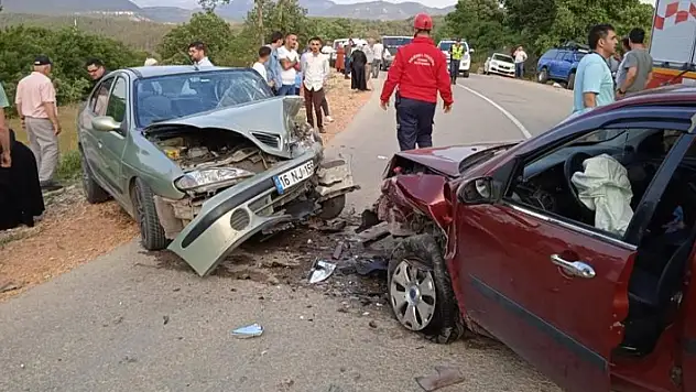 Kafa kafaya çarpıştılar: 1 kişi hayatını kaybetti
