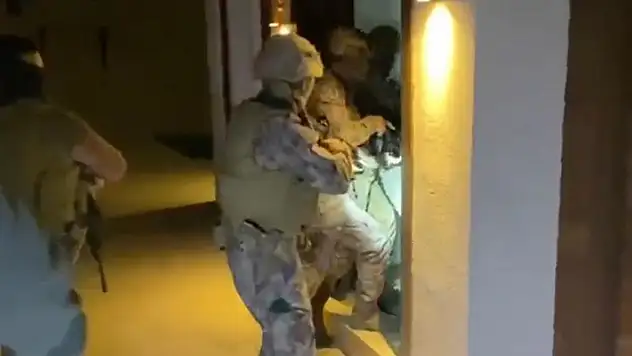 Kafes Operasyonu'nda uluslararası silahlı organize suç örgütü Comanchero çökertildi!