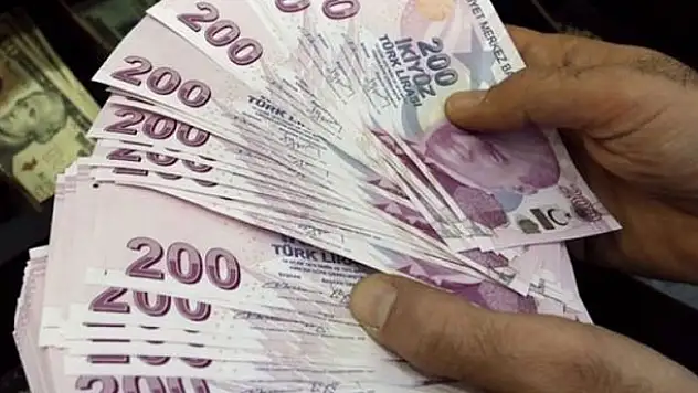 Kahraman askerlerimize 2 yıl erken emeklilik