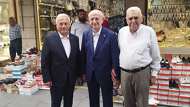 Kahraman'dan Konya esnafına ziyaret