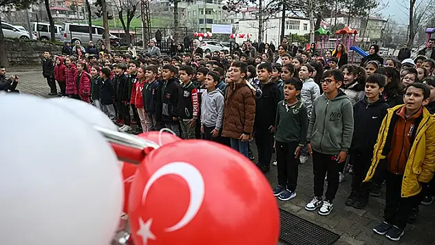 Kahramanmaraş'ın Andırın ilçesinde depremden 49 gün sonra eğitim öğretim başladı
