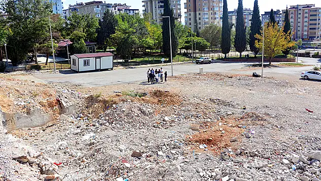 Kahramanmaraş'ta 115 kişinin öldüğü binalar için 3 kişiye 22,5'ar yıl hapis istendi

