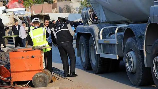 Kahramanmaraş'ta beton mikserinin çarptığı işitme engelli öldü