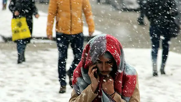 Kahramanmaraş'ta kar nedeniyle 5 ilçede eğitime ara verildi