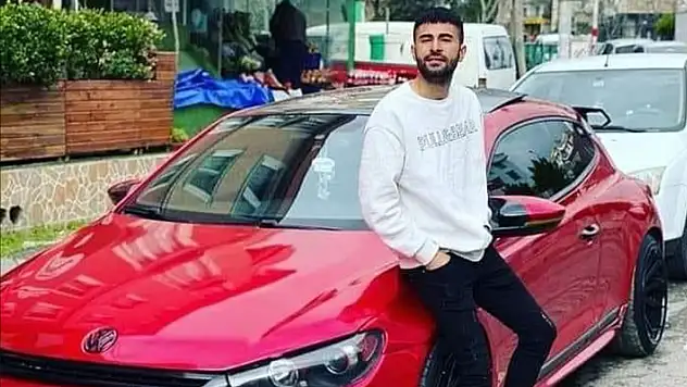 Kahvehanedeki kavgada 14 yaşındaki çocuğun bıçak darbesiyle öldü
