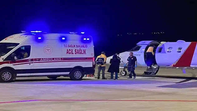 Kalbinde delik olan 2,5 aylık Muhammet bebek, ambulans uçakla Tokat'tan Konya'ya getirildi 
