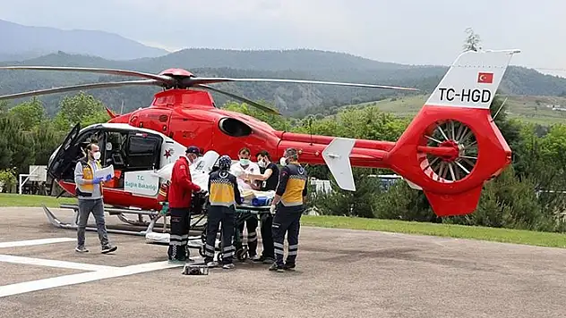 Kalp krizi geçiren hasta helikopter ambulansla Konya'ya sevk edildi
