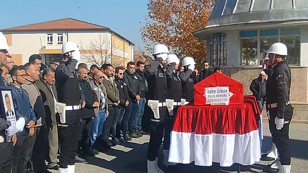 Kalp krizi geçiren polis memuru Seydişehir'de toprağa verildi
