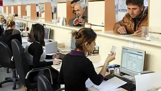 Kamu çalışanlarının vergi delimi değişti