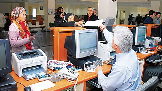 Kamuda ücret dengesizliği bitiyor