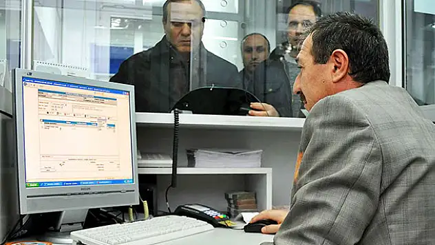 Kamuya 2018'de 100 bin personel alınacak