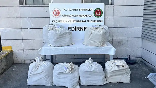 Kapıkule'de X-ray taraması yapılan otobüste 87 kilo 752 gram uyuşturucu ele geçirildi