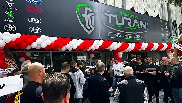 Kaporta ve mekanik, Turan Oto Yedek Parça 'da