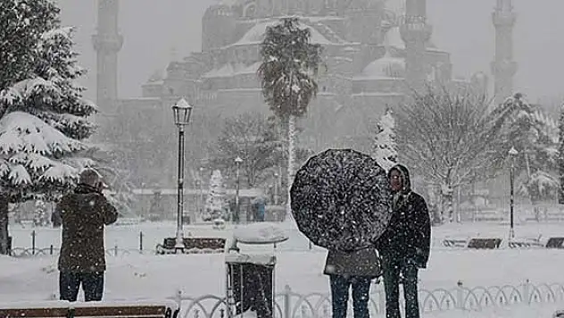 Kar yağışı Avrupa Yakası ve Boğaz'da etkili oluyor