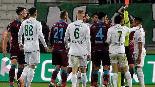 Kara bulutlar dağılmıyor!