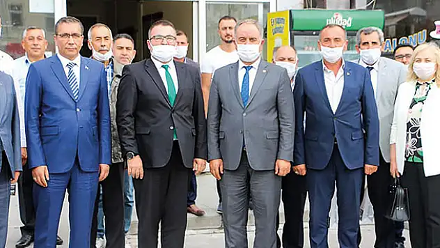 Karaarslan'dan Başkan Demirhan'a ziyaret
