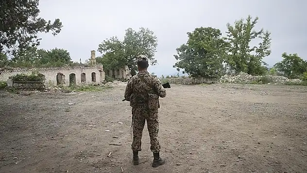 Karabağ'da Ermeni güçlerin döşediği mayının patlaması sonucu 4 Azerbaycanlı polis şehit oldu
