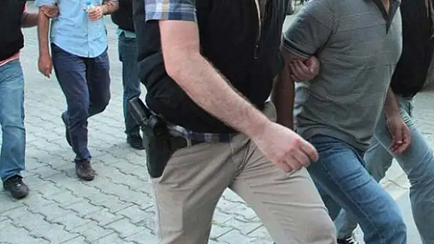 Karabük'te 646 kamu görevlisi açığa alındı