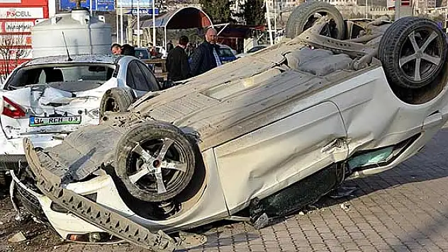 Karabük'te otomobil devrildi: 1 yaralı