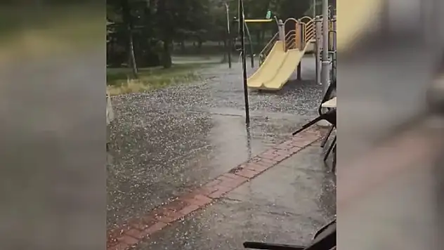 Karabük'te sağanak su baskınlarına sebep oldu
