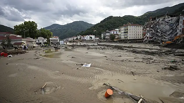 Karadeniz'deki sel felaketinde can kaybı 59'a yükseldi!
