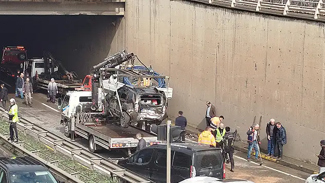 Karadeniz Sahil Yolu'nda 25 araç zincirleme kazaya karıştı 12 yaralı