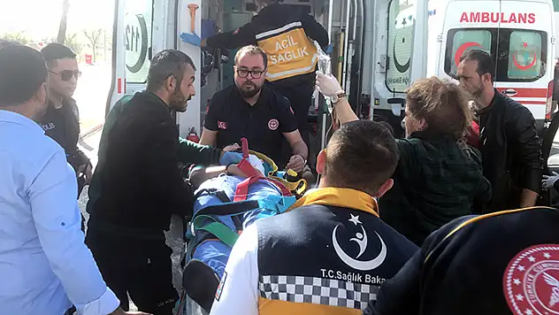 Karaman'da 16 yaşındaki liseli kız, evde karnından bıçaklanmış bulundu

