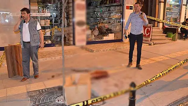 Karaman'da 2 kişi bıçakla yaralandı