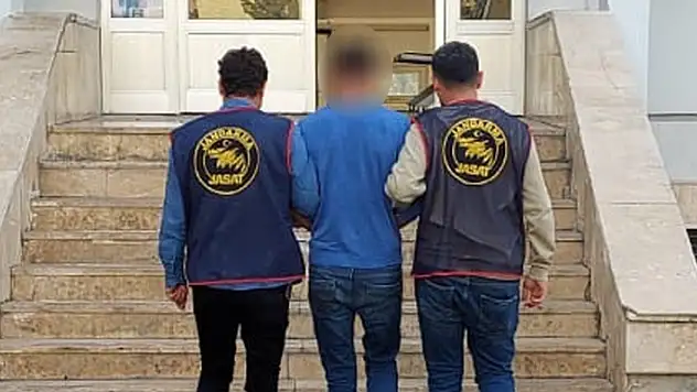 Karaman'da 5 yıl kesinleşmiş hapis cezası bulunan şahıs yakalandı
