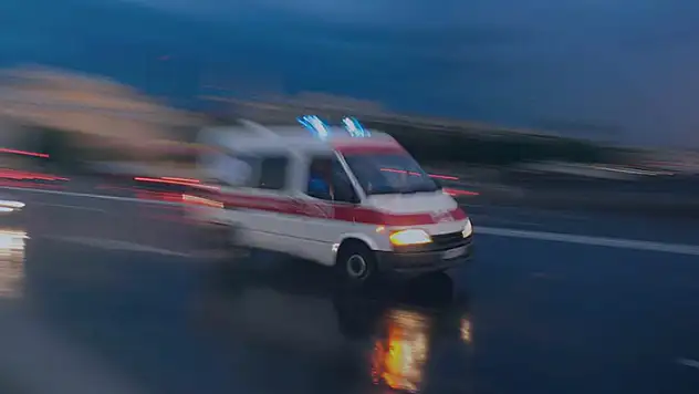 Karaman'da amcasının kullandığı kamyonetin altında kalan çocuk öldü
