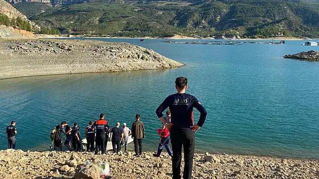Karaman'da baraj gölüne giren 17 yaşındaki genç boğuldu
