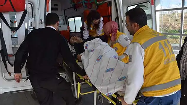 Karaman'da bir kişi bıçakla yaralandı