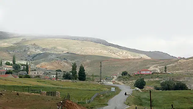 Karaman'da bir köy koronavirüs nedeniyle karantinaya alındı