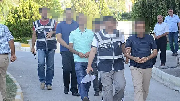 Karaman'da gözaltına alınan üç hakimden ikisi tutuklandı