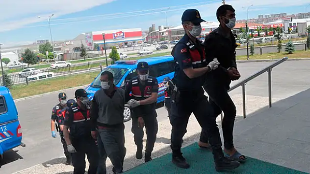 Karaman'da hırsızlık şüphelisi 3 kişi tutuklandı