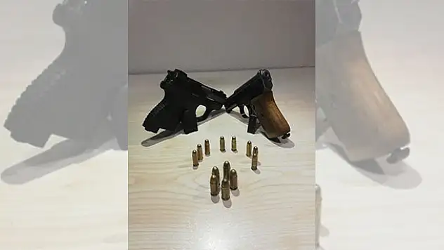 Karaman'da huzur uygulamasında iki tabanca ele geçirildi