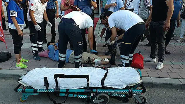 Karaman'da iş yerinin önünde silahlı saldırıya uğrayan kişi yaralandı