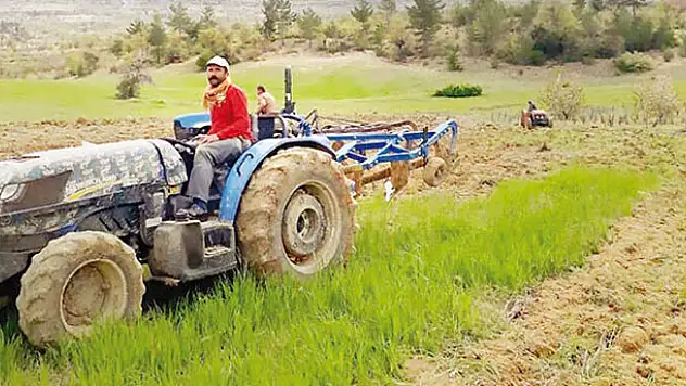 Karaman'da 'Komünist Başkan' modeli! Çorak topraklardan öğrencilere burs çıkacak