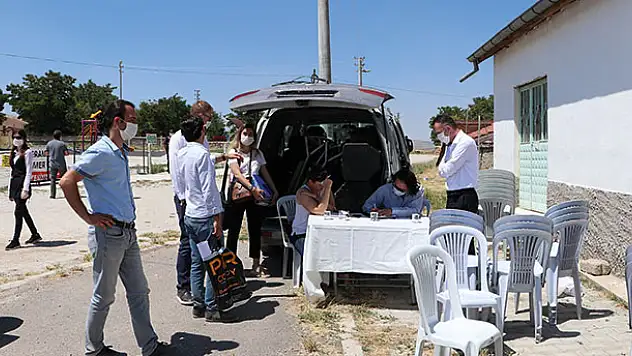 Karaman'da köylüler koronavirüs nedeniyle ÇED toplantısına katılmadı, toplantı iptal oldu