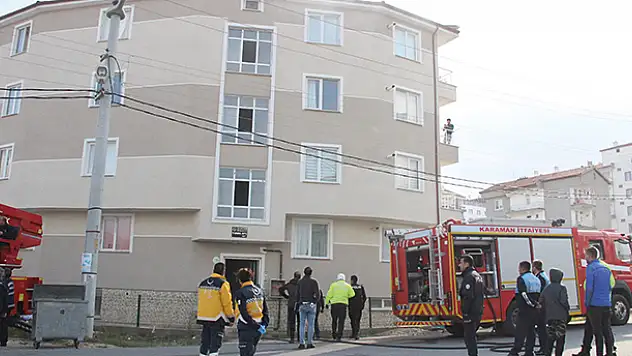 Karaman'da öğrencilerin kaldığı binanın bodrumunda çıkan yangın korkuttu